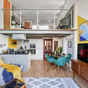 Apartment Stunning Duplex Of - Balcony, Nottingham
