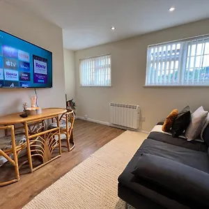 Apartment Lovely 2-bedroom In A Great Location, Nottingham