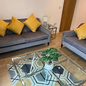 https://lovely-2-bed-apartment-in-leeds-centre-netflix.yorkshirehotels.net